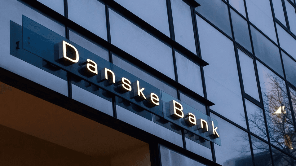 danske-bank-adds-bitcoin-eth-etps-but-warns-of-high-risk